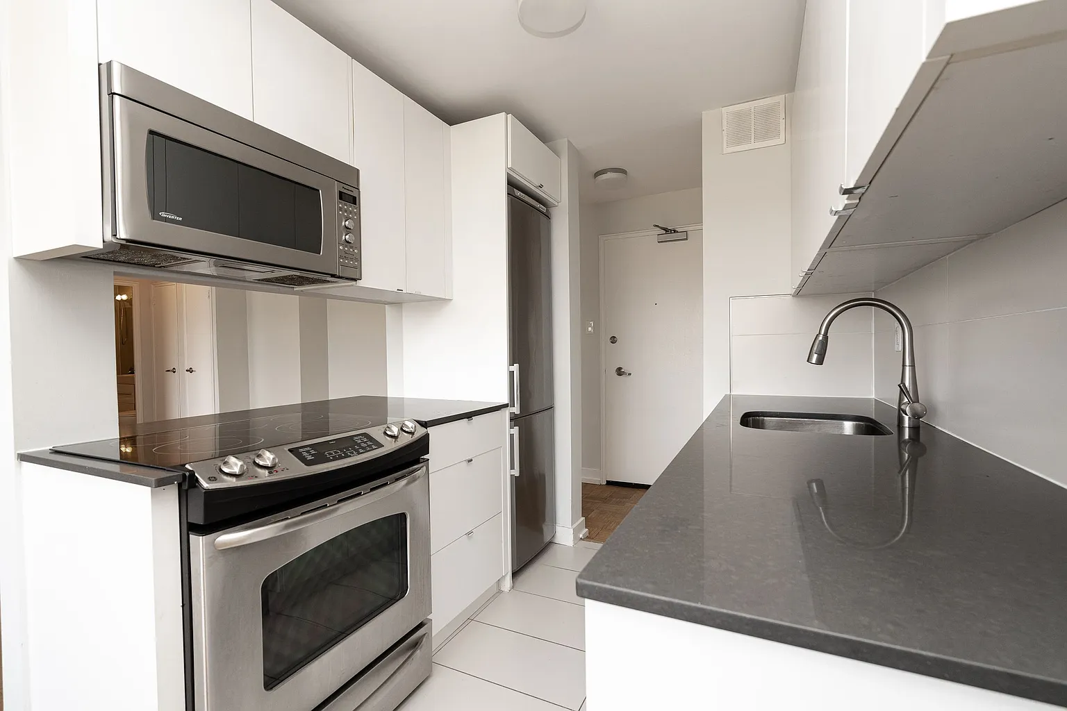 263 Russell Hill Rd #1B-1Ba-476Sqft photo 1