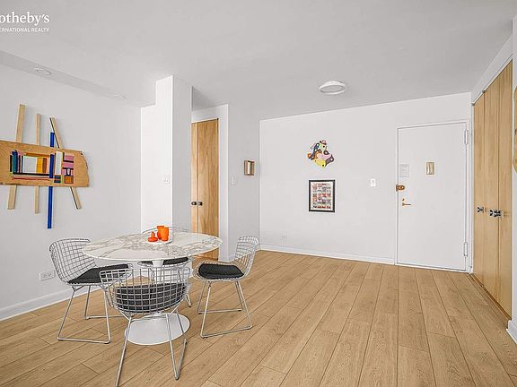 3rd image of 400 E 56th St APT 39F