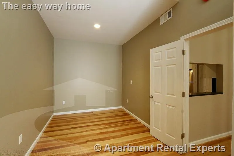 17 Bow St #37