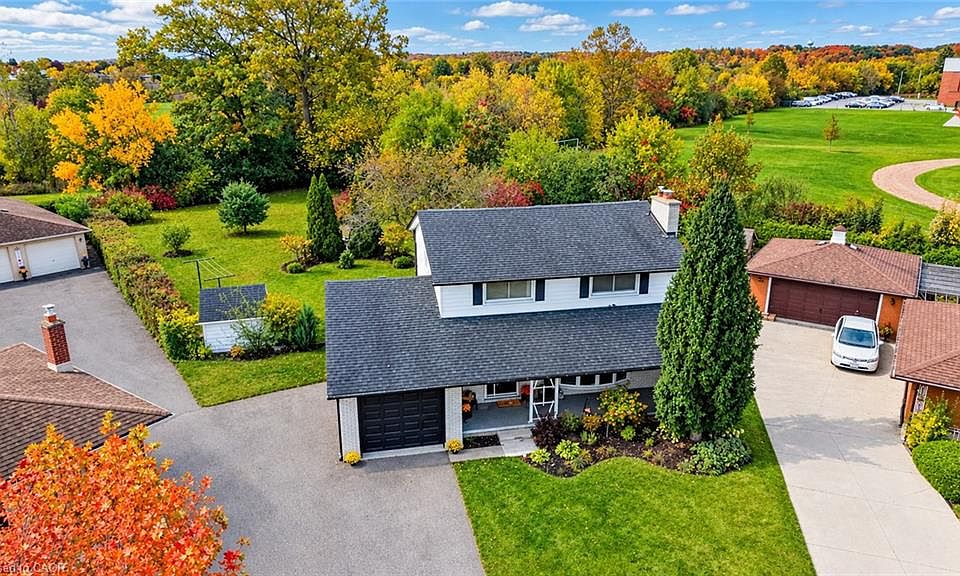 1st image of 105 Dorset Rd