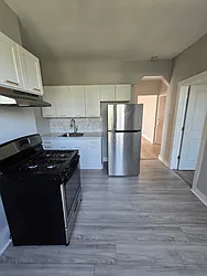 122 Randolph Avenue, #3RA