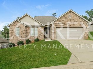 6111 Petit Jean Dr, Alexander, AR 72002