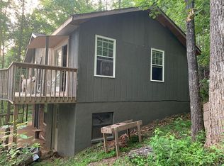 390 Woodcrest Cir, Franklin, NC 28734