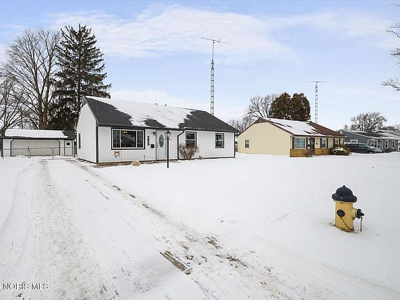 2nd image of 6107 Windamar Rd