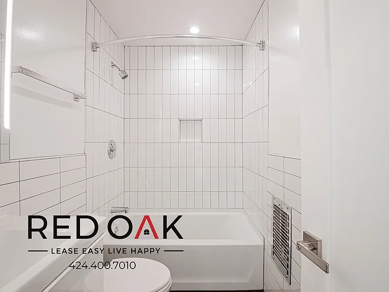 1232 S Bronson Ave #5 — Photo 22