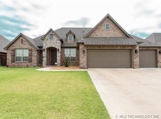 9207 N 96th East Ave, Owasso, OK 74055