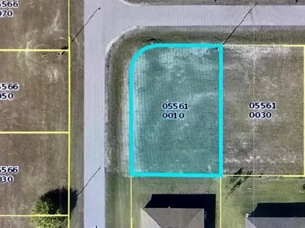 918 NE 33rd TER, CAPE CORAL, FL 33909