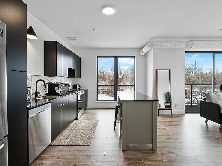 23_4900_Cedar_Lake_Unit_3013_mls