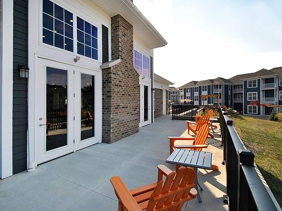 2nd image of 5119 Harbor House Ln SW #102