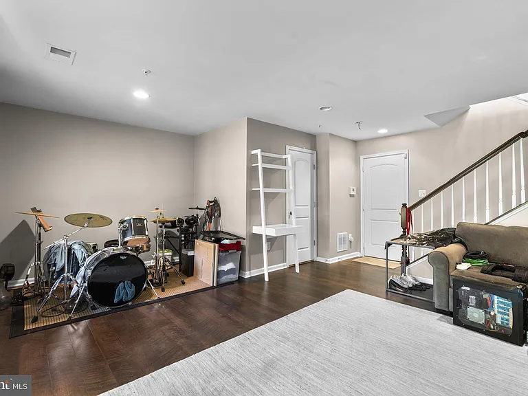 858 Nancy Lynn Ln — Photo 31