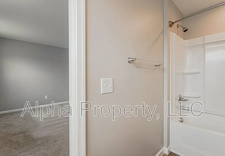 818 Purcell Dr — Photo 23