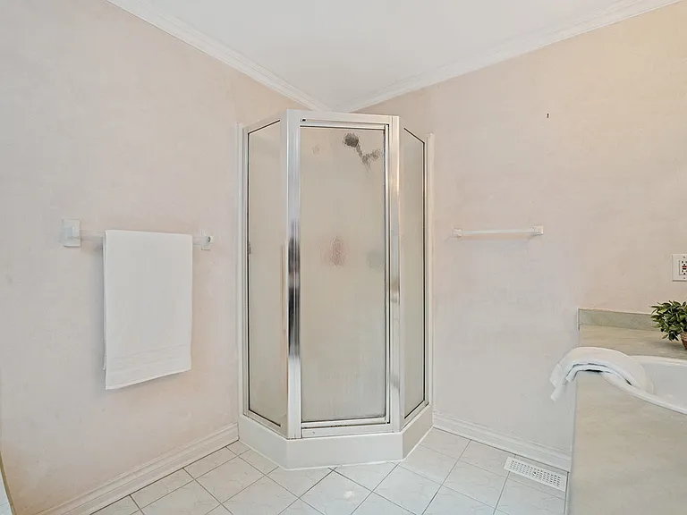 15 Lakeside Dr #41 — Photo 15