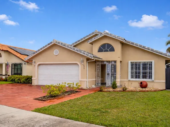 699 NW 134th Pl, Miami, FL 33182
