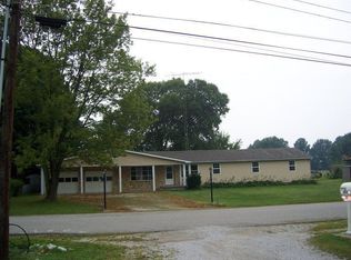 8205 E Chandler Ave, Terre Haute, IN 47803