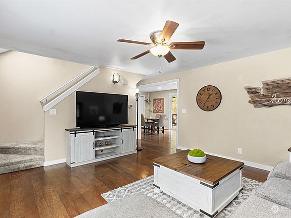 5th image of 822 S Davies Road