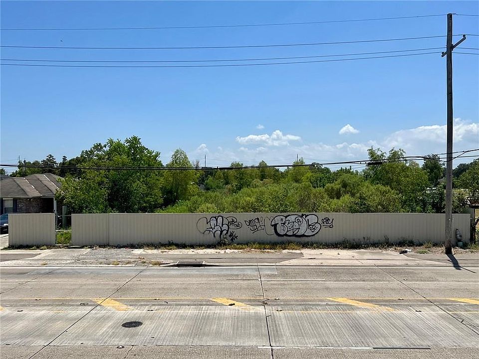 1st image of 13200 Hayne Blvd