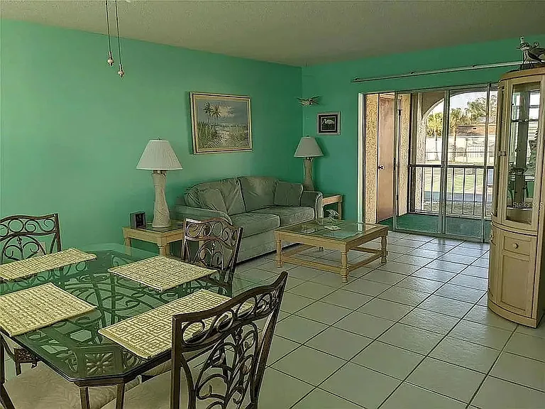 7701 Starkey Rd #710 — Photo 21