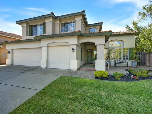 1114 Caragh St, Roseville, CA 95747