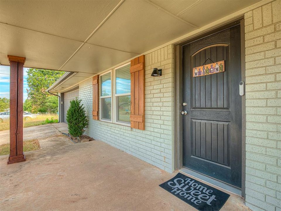 1st image of 8636 Ambassador Rd