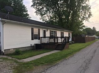 701 7th St, Carrollton, KY 41008