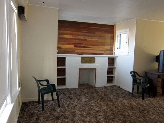 3rd image of 333 4th Ave N