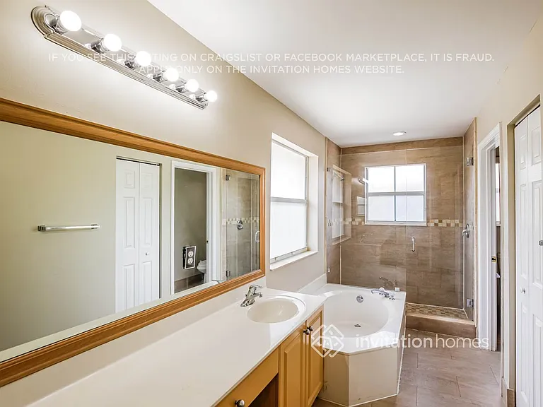 15891 SW 48th Mnr — Photo 12