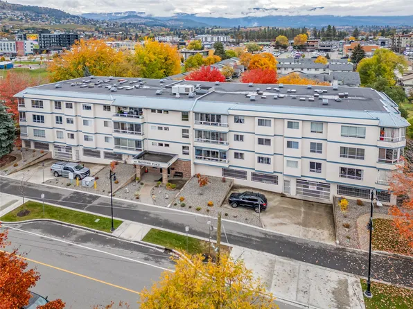 255 McIntosh Rd Unit 309, Kelowna, BC V1X 2C5