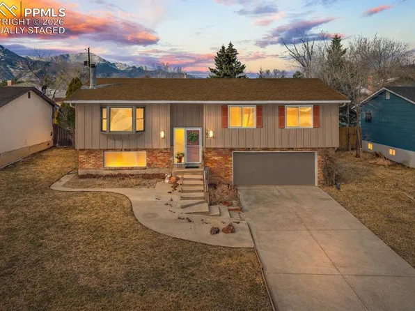 702 Paradise Ln, Colorado Springs, CO 80904