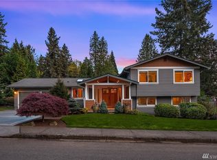 10543 NE 122nd St, Kirkland, WA 98034