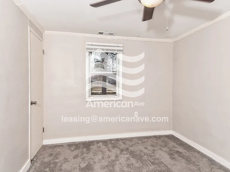 719228_006_wm_-_main_bedroom_13443955.jpg