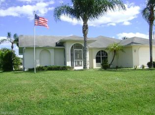 909 SW 6th Ave, Cape Coral, FL 33991