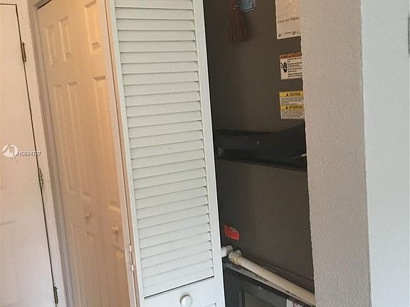 5th image of 14500 SW 88th Ave