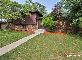 654 Oxford Ave, Matteson, IL 60443