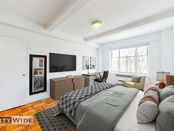 3rd image of 295 Central Park W APT 3E