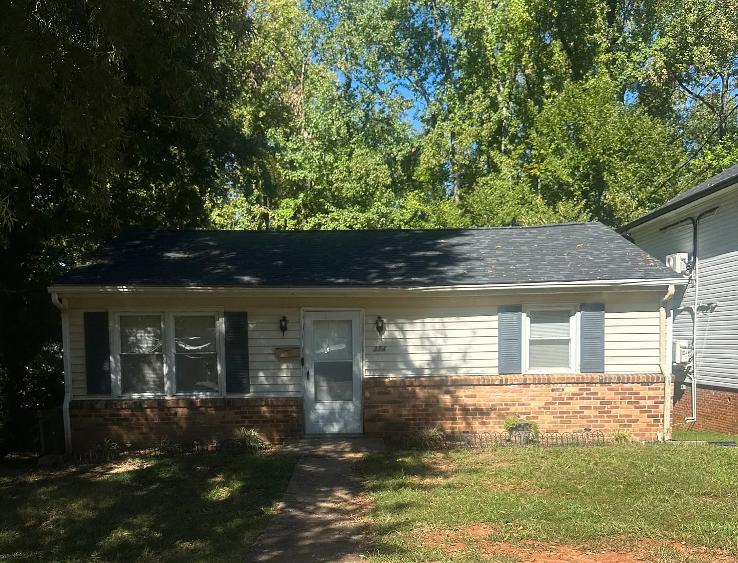 2 bed, 768 sqft, $1,000 — Photo 1