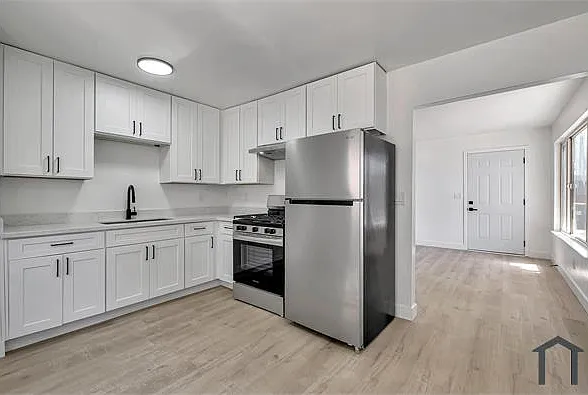 344 Pennsylvania Dr #2 — Photo 4