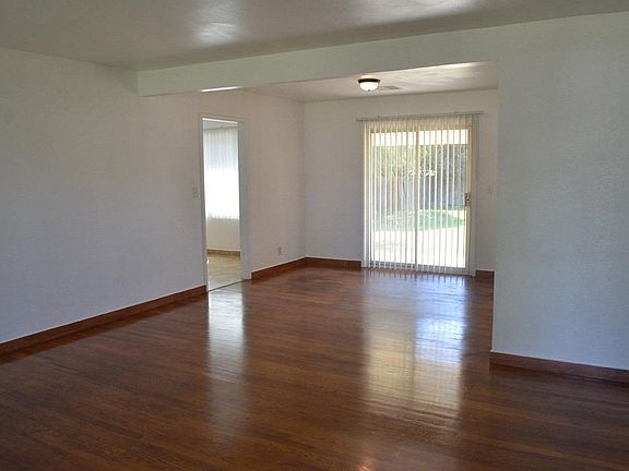 4th image of 1325 W Fedora Ave