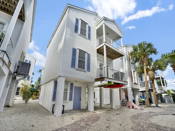325 25th St, Marathon, FL 33050
