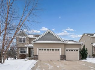 1396 Oakwood Ln, Hanover, MN 55341