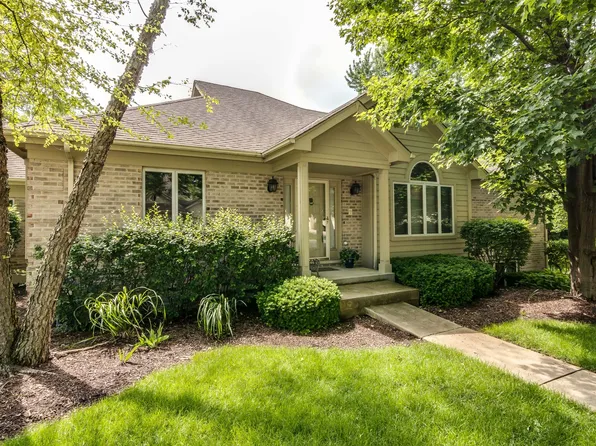 2216 Durand Dr, Downers Grove, IL 60515