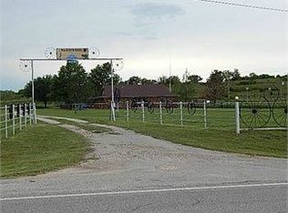 894 Hwy 99, Sedan, KS 67361