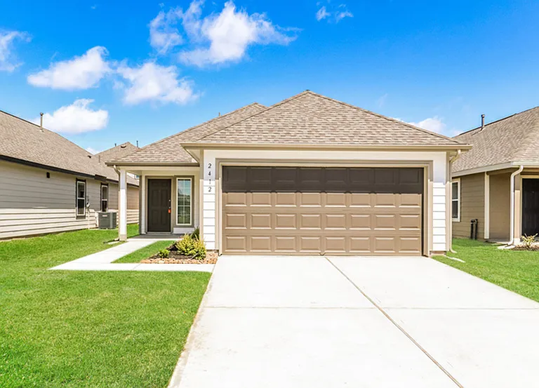 2412 Bull Trout Dr — Photo 1