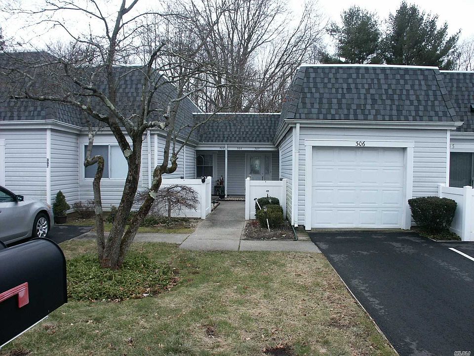 1st image of 306 Cabot Ct S