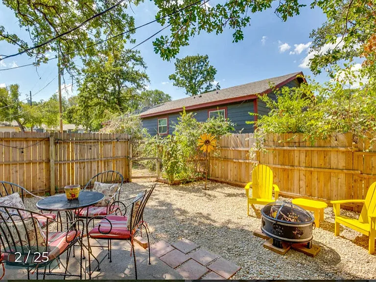 536 Western Hills Trl — Photo 2