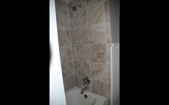 4th image of 5609 Loyola Dr
