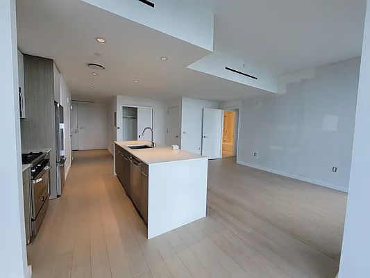 Rented by Algin Management | media 16