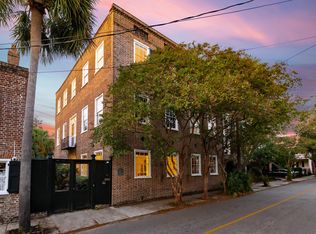 24 Wentworth St, Charleston, SC 29401