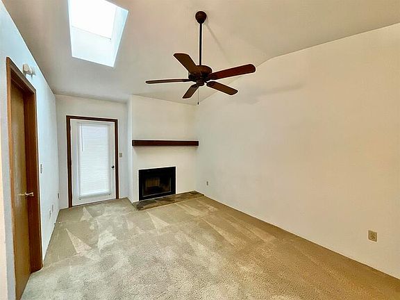4th image of 45 Pepperwood Ct