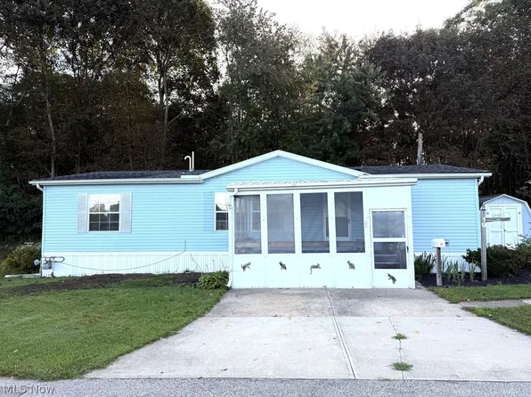19 2nd St, Madison, OH 44057