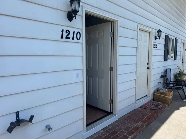 WA1208, 1208 NE Minnehaha St #1210, Vancouver, WA 98665